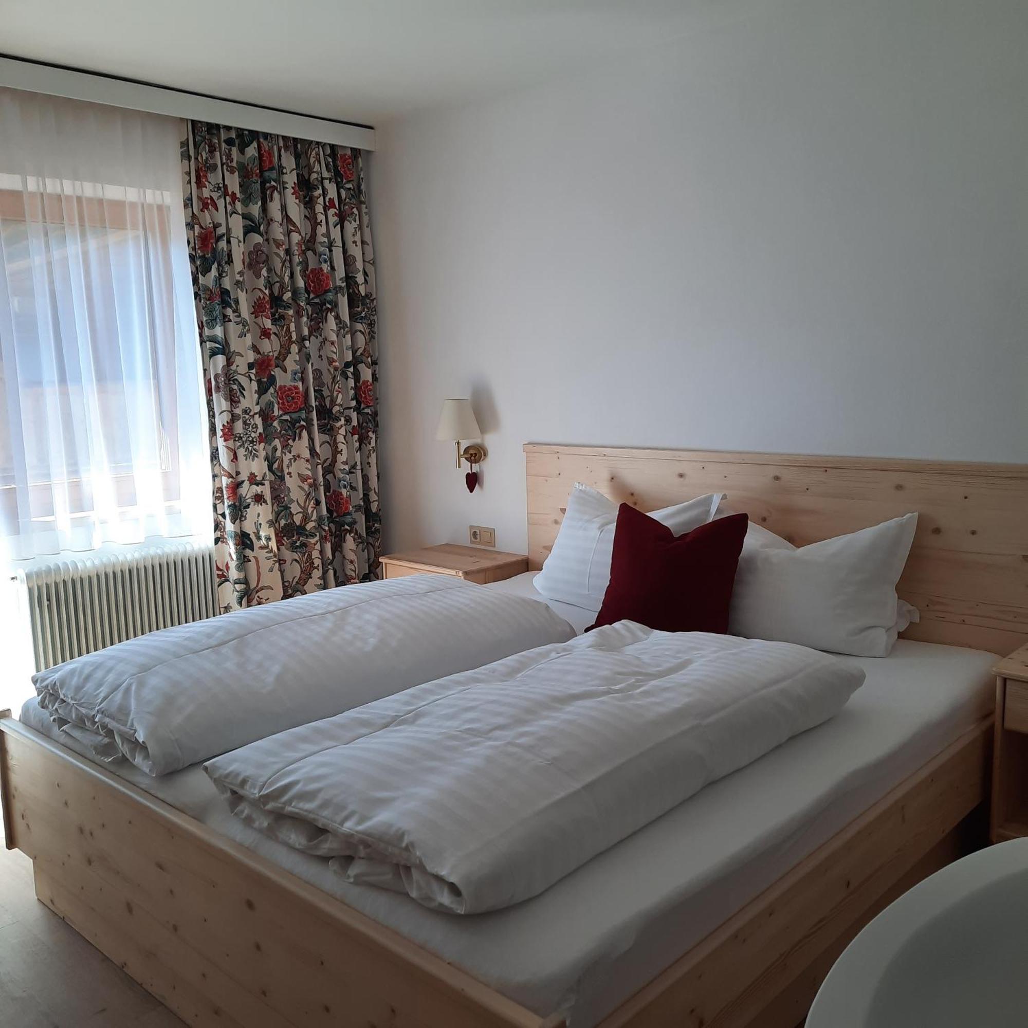 Hotel Haus Gmahblick Alpbach Exterior foto